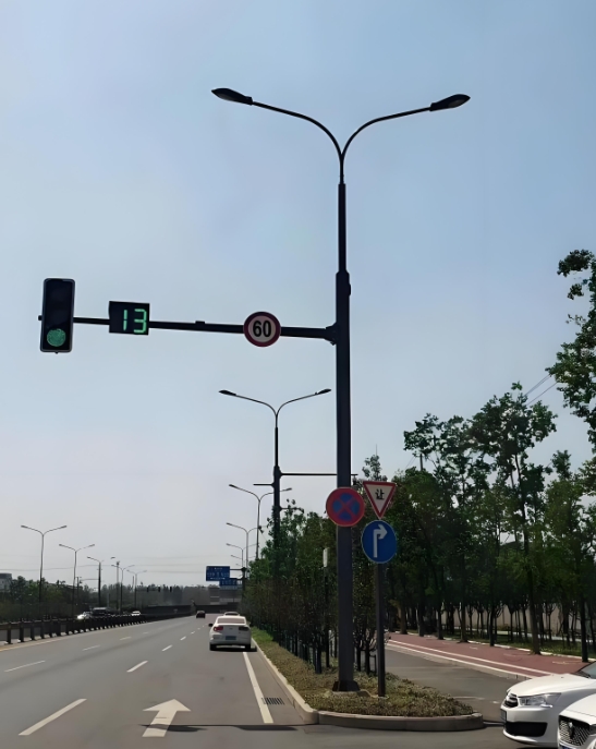 一体化信号灯杆系列